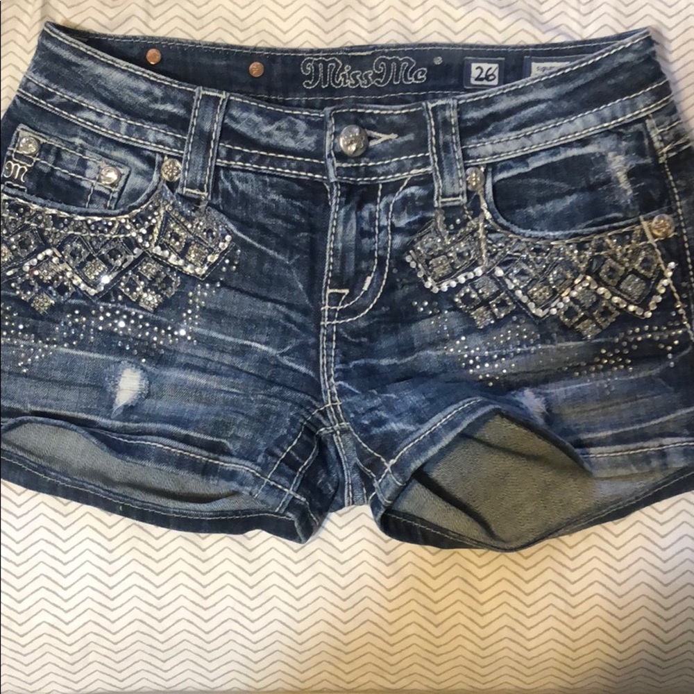 Miss Me size 26 denim shorts with jewels